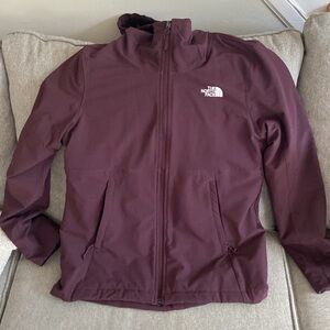 North Face Softshell hooded jacket with fleece lining
